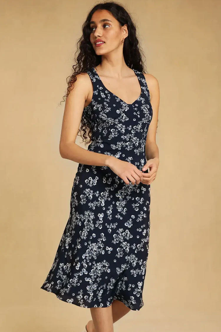 Retro Floral Print V Neck French Sleeveless Midi Sundress - Navy Blue - Image 3